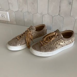 J Slides Sneakers Gold Liberty Star Sneaker size 8